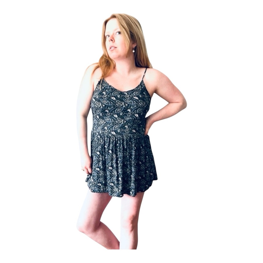 2/$20 - American Eagle Cute & Fun Casual Paisley Mini Dress with Pockets